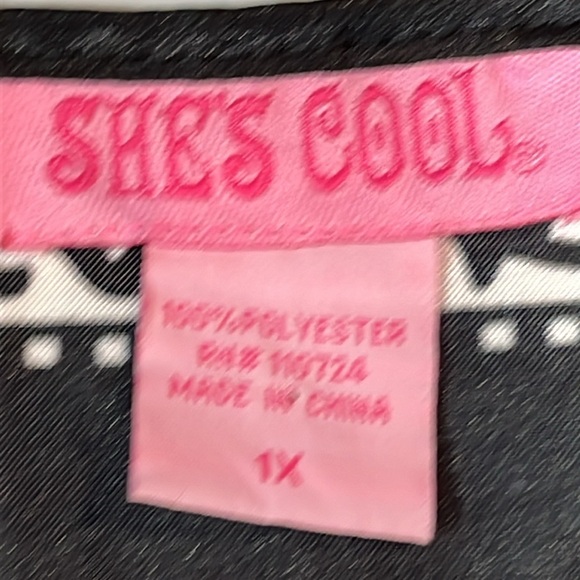 Bandana Print black white tunic SATIN VNECK Flowy ornate tribal pullover 1X TOP - Picture 2 of 14